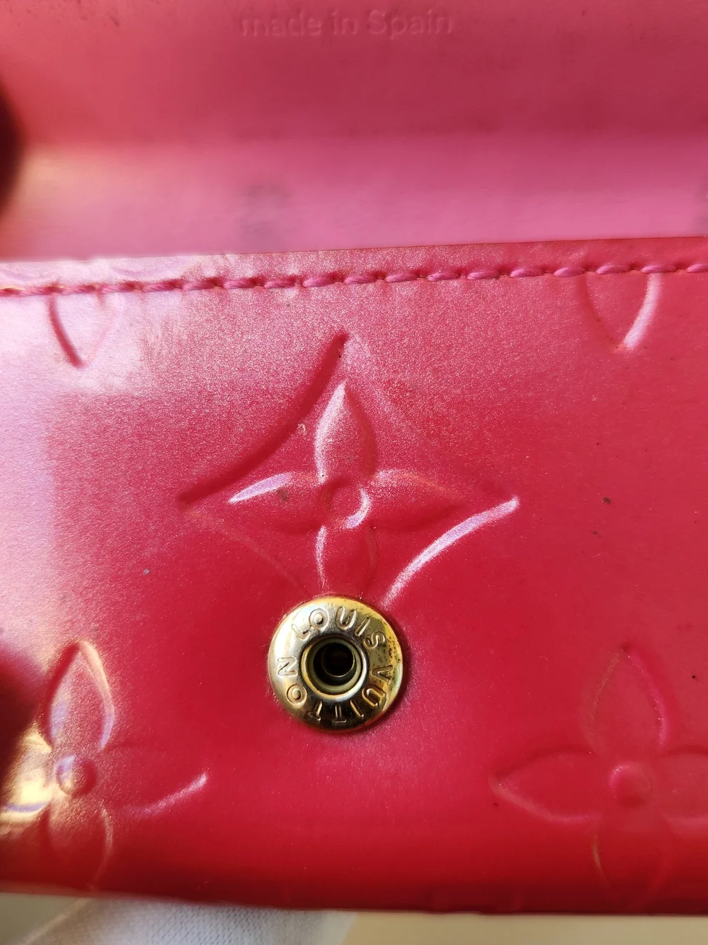 Louis Vuitton Pink/Red Vernis 4-Key Holder